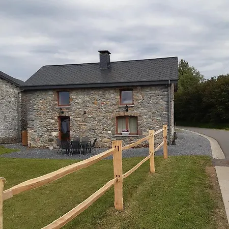 Le Cheval Ardennais Tatil Evi