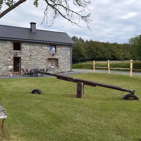 Le Cheval Ardennais Tatil Evi *