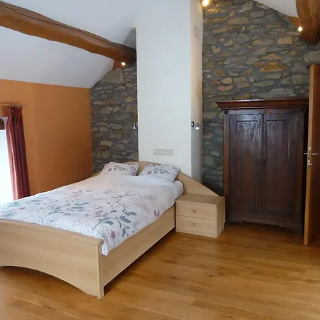 Le Cheval Ardennais Casa vacanze *